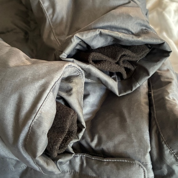 Marmot Strollbridge down coat XS 700 fill power down - Picture 6 of 16